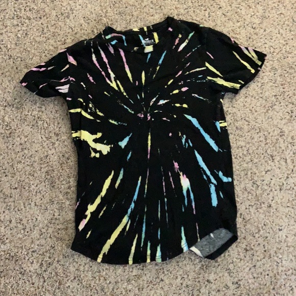 Multiple -Hollister shirt and long sleeve bundle - Picture 6 of 6